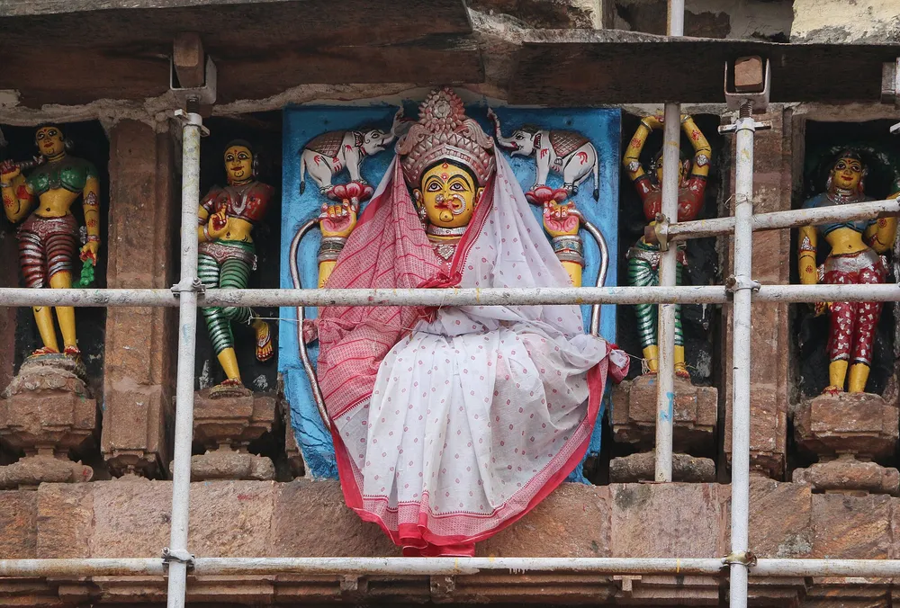The shikhara of Shree Jagannath Temple, Puri, rising over the town